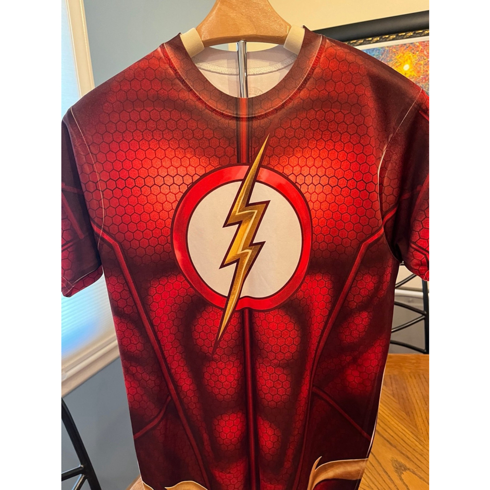 MEN'S SHORT SLEEVE "FLASH" POLYESTER SHIRT SIZE SMALL MARVEL